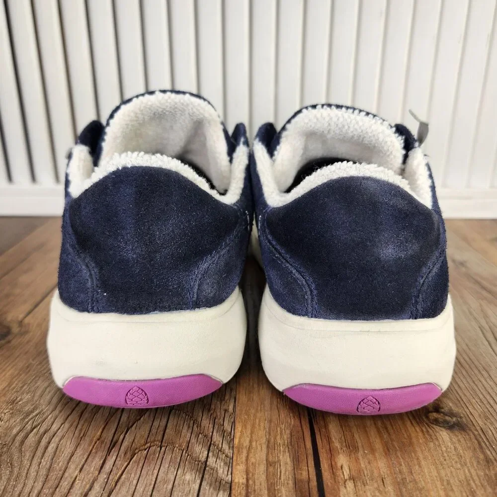 Stio Colter Low Shoes Womens Sz 8 Navy Blue Suede Sherpa Lined Slip On Sneakers